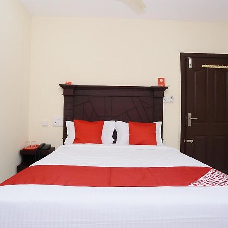 Hotel O Malabar Plaza Kochi ภายนอก รูปภาพ