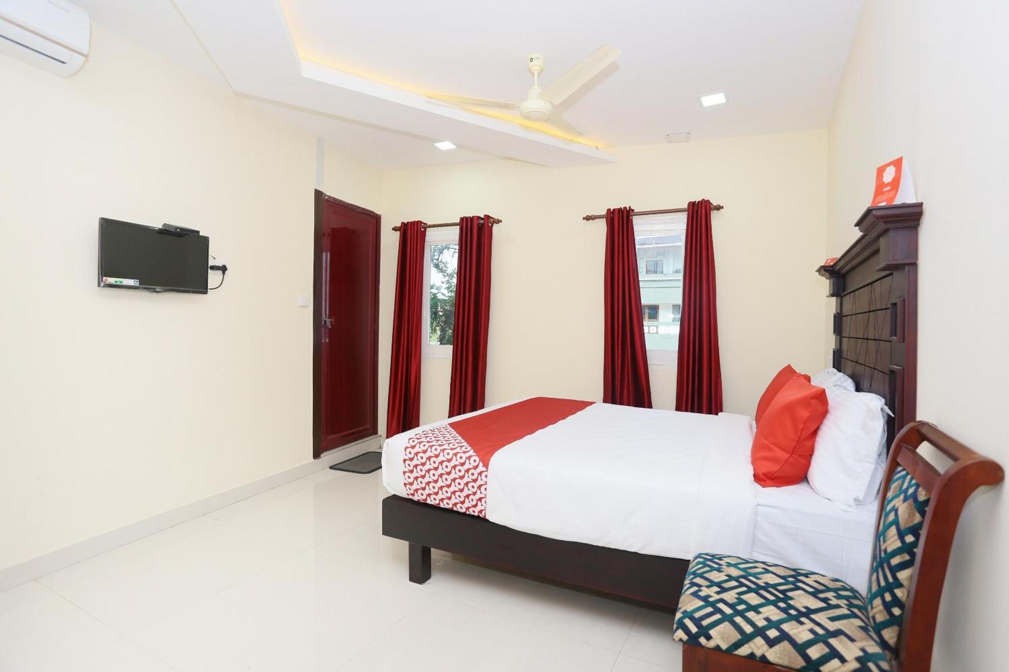Hotel O Malabar Plaza Kochi ภายนอก รูปภาพ